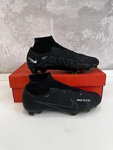 Фирменная коробка с торгом Футбольные бутсы Nike Mercurial (Air Zoom)