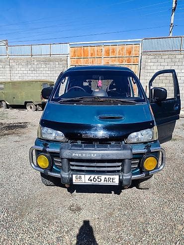 transporter multivan: Mitsubishi Space Gear: 1994 г., 2.8 л, Дизель, Минивэн — 1