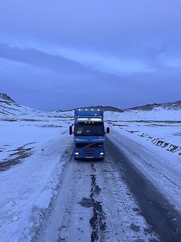 Тягач, Volvo, 1997 г., Тентованный at lalafo.kg Тягач, Volvo, 1997 г., Тентованный