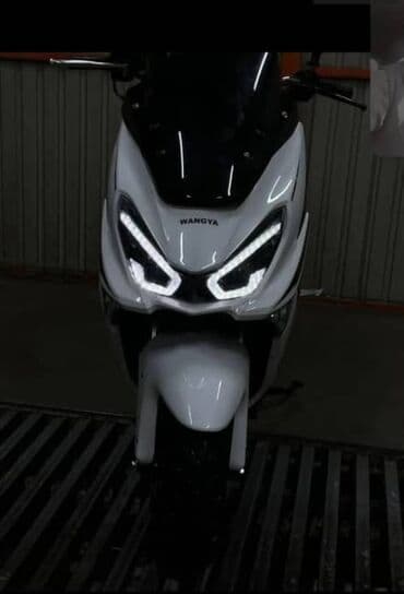 квадроциклы дешево: Скутер Wangya, белый, макси-класс - Дизайн: агрессивная передняя — 3