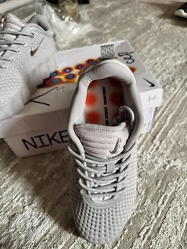 Личные вещи: Мужские кроссовки, 40, 41, 42, Nike, Новый, цвет - Серый, Бесплатная доставка, Платная доставка, Самовывоз — 7