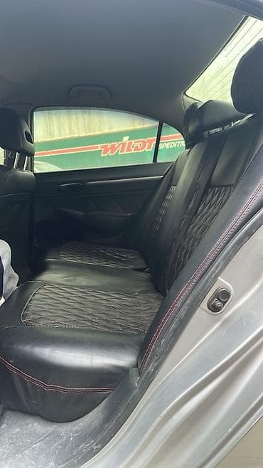 купит цивик: Honda Civic: 2010 г., Автомат, Бензин, Седан — 4