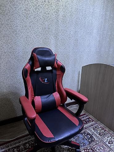 Игровое кресло, Б/у, С колесиками, цвет - Красный, Кожа at lalafo.kg Игровое кресло, Б/у, С колесиками, цвет - Красный, Кожа