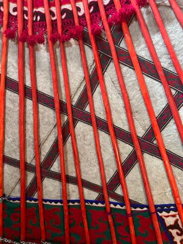 срочно продаю в связи с переездом: Продается боз уй, 75 баш, 5 канат Для другой подробной информации - — 9