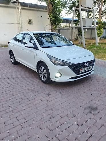 mb 220: Hyundai Solaris: 2020 г., 1.6 л, Автомат, Бензин, Седан — 3