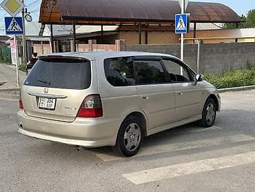 camry 75: Honda Odyssey: 2001 г., 2.3 л, Автомат, Газ, Минивэн — 7