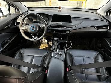 Buick: Buick : 2018 г., Электромобиль, Универсал — 5