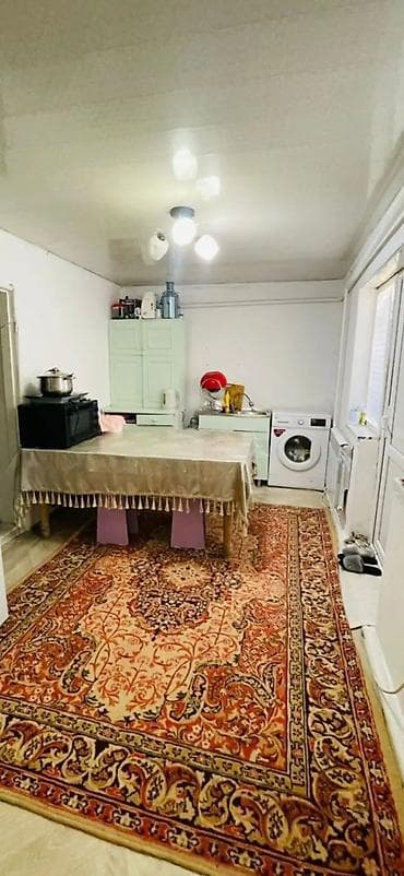 хаус кг: 60 м², 4 комнаты, Без подселения — 7