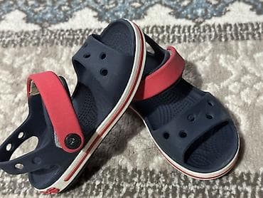 Детская обувь: Б/у Детские сандалии Crocs. Оригинал с официального сайта с Америки — 1