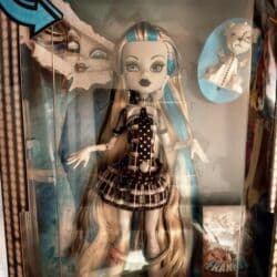 фарфоровая кукла купить: Продаю коллекционную куклу монстерхай из серии Haunt Couture Спектра — 14