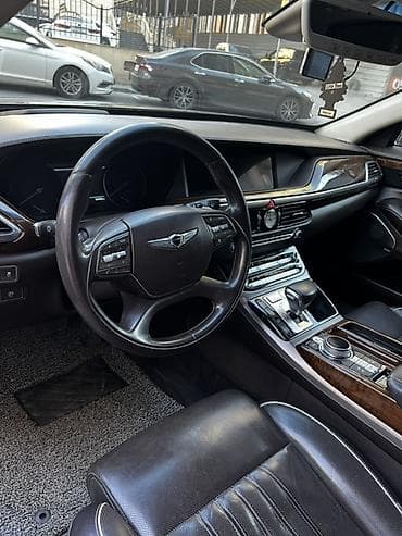 Продажа авто: Hyundai Genesis: 2017 г., 3.3 л, Автомат, Бензин, Седан — 8