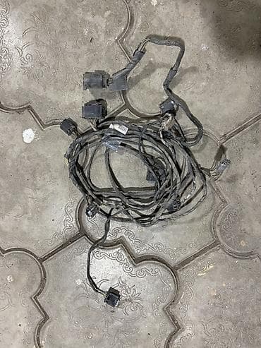 продаю форсунки: Левое переднее стекло мерс w220, молдинг на задний бампер мерс w210 — 9