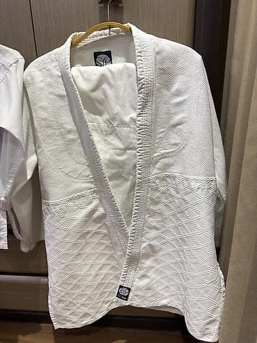 купить мма шорты: 1) Детское кимоно для единоборств (верх куртки + штаны). Б/у. В — 4