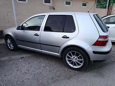 Volkswagen Golf: 2003 г., 1.6 л, Механика, Бензин, Хэтчбэк — 5