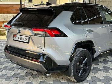 двери на гольф2: Toyota RAV4: 2021 г., 2.5 л, Вариатор, Гибрид, Кроссовер — 5