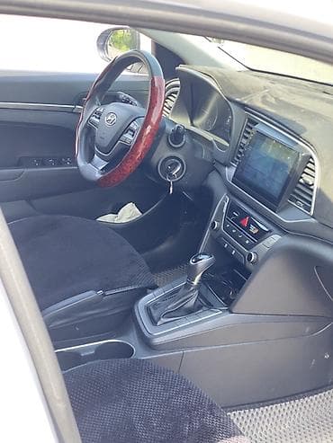 купить авто киа спортейдж: Hyundai Avante: 2018 г., 1.6 л, Дизель, Седан — 6