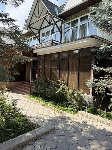 помещение кафе: Сдаю уютные 3,4,5,6 местные номера возле ЦО Каприза —1500 сом с — 1
