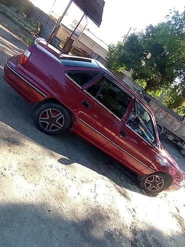 Daewoo Nexia: 2005 г., 1.5 л, Механика, Бензин, Седан