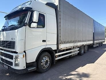 Тягач, Volvo, 2006 г., Тентованный