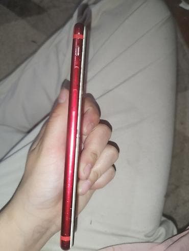 redmi a2: IPhone 7, Красный — 3