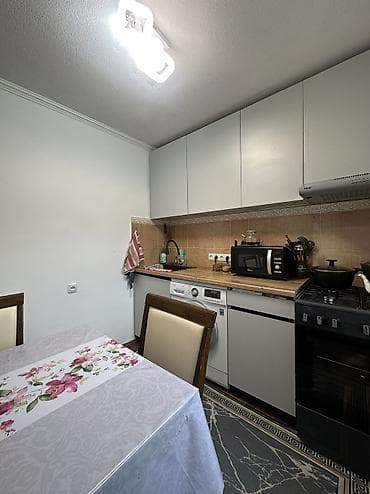 месароша: 3 комнаты, 56 м², Хрущевка, 1 этаж, Косметический ремонт — 10