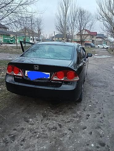 camry 2010: Honda Civic: 2006 г., 1.8 л, Автомат, Бензин, Седан — 10