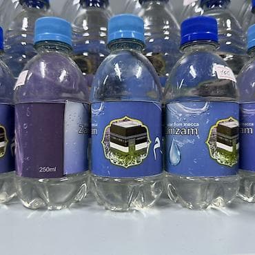 новый баклашка: Вода Zam-Zam (Замзам) в пластиковых бутылках с синей крышкой — 4