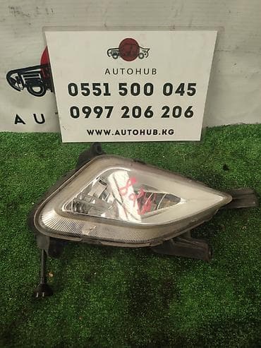 ford explorer: Правая противотуманная фара Hyundai 2015 г., Б/у, Оригинал — 1