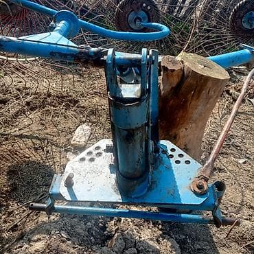 сетка для сушки: Грабли-ворошилки колесно-пальцевые, прицепные к трактору. Описание: - — 8