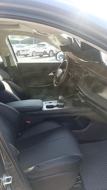 e2 byd: Changan X7 Plus: 2025 г., 1.5 л, Автомат, Бензин, Минивэн — 6