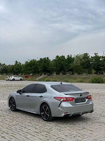r19: Toyota Camry: 2018 г., 2.5 л, Автомат, Бензин, Седан — 5