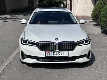 тико сидения: BMW 520: 2021 г., Седан — 2