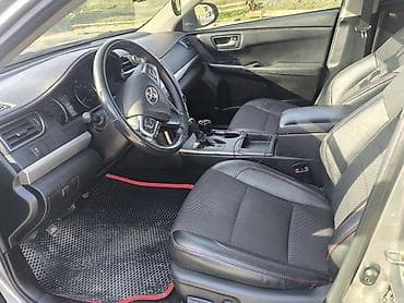 салон на авто: Toyota Camry: 2017 г., 2.5 л, Автомат, Бензин, Седан — 5