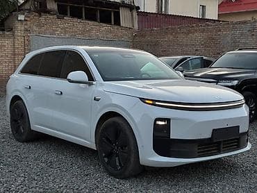 Продажа авто: Lixiang L6: 2024 г., 1.5 л, Автомат, Гибрид, Кроссовер — 4