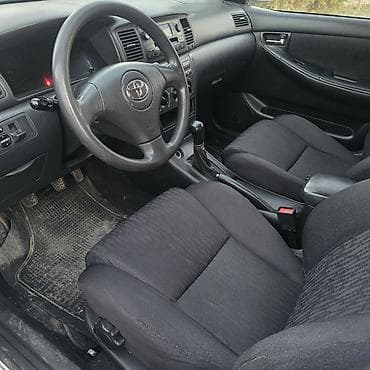 wagon r: Toyota Corolla: 2002 г., 1.6 л, Механика, Бензин, Универсал — 4