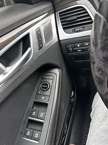 Продажа авто: Hyundai Genesis: 2019 г., 3.3 л, Автомат, Бензин, Седан — 10