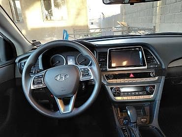 белый byd e2: Hyundai Sonata: 2023 г., 0.2 л, Автомат, Газ, Седан — 2