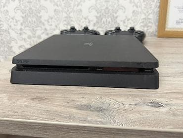 Игровая консоль Sony PlayStation 4 Slim (PS4 Slim), черная