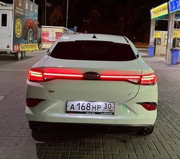 фит универсал: JAC : 2023 г., 1.5 л, Автомат, Бензин, Седан — 9