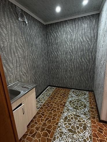 105: 2 комнаты, 50 м², парк Фучика 105 серия, 3 этаж, Старый ремонт — 3