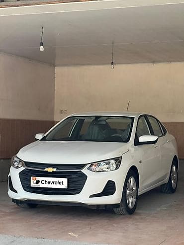 Chevrolet Onix: 2020 г., 1 л, Автомат, Бензин, Седан — 1