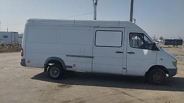 Коммерческий транспорт: Легкий грузовик, Mercedes-Benz — 3