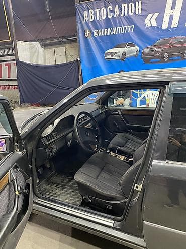 w124 дерево: Mercedes-Benz W124: 1991 г., 2.3 л, Механика, Бензин, Седан — 8