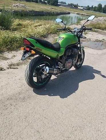 электро багги: Классический мотоцикл Suzuki, 600 куб. см, Бензин, Взрослый, Б/у — 4