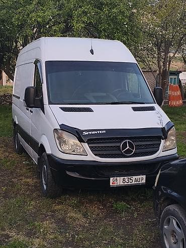 Легкий грузовик, Mercedes-Benz at lalafo.kg Легкий грузовик, Mercedes-Benz