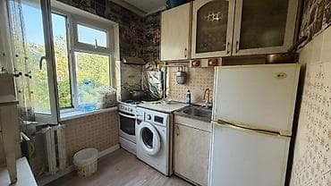 тыныстанова донецкая: 3 комнаты, 58 м², 5 мкр 104 серия, 3 этаж — 5
