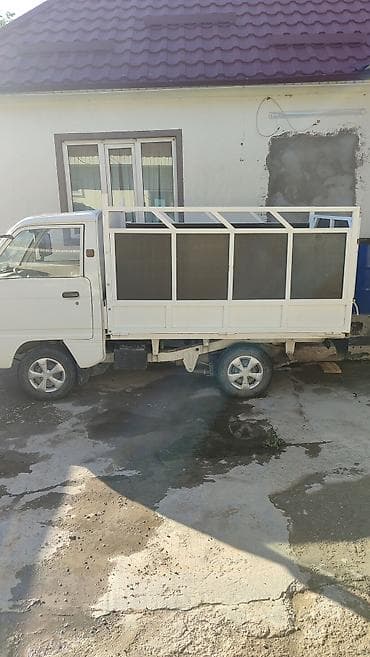 цистерны для газа: Продаю Лабо год 2001 об 0.8 хороший состояние - Компактный городской — 4
