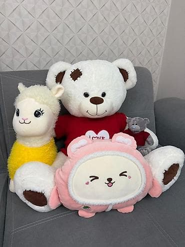 toy: Набор мягких игрушек Состав: - Большой плюшевый мишка белого цвета в — 2