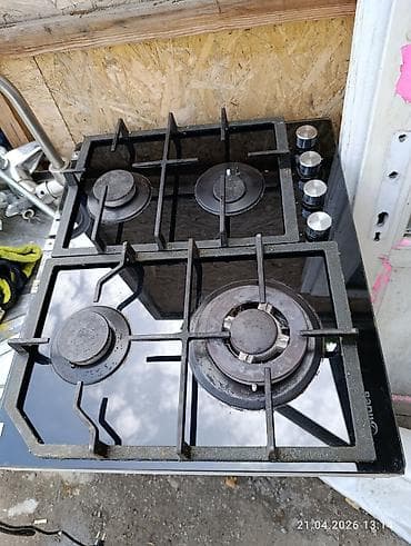 Кафелер, ресторандар үчүн: Газовая варочная поверхность на 4 конфорки. Особенности: - — 1