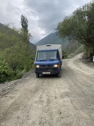 заборный лист: Грузоперевозки на бортовом грузовике Mercedes-Benz 410D. СРОЧНО — 4